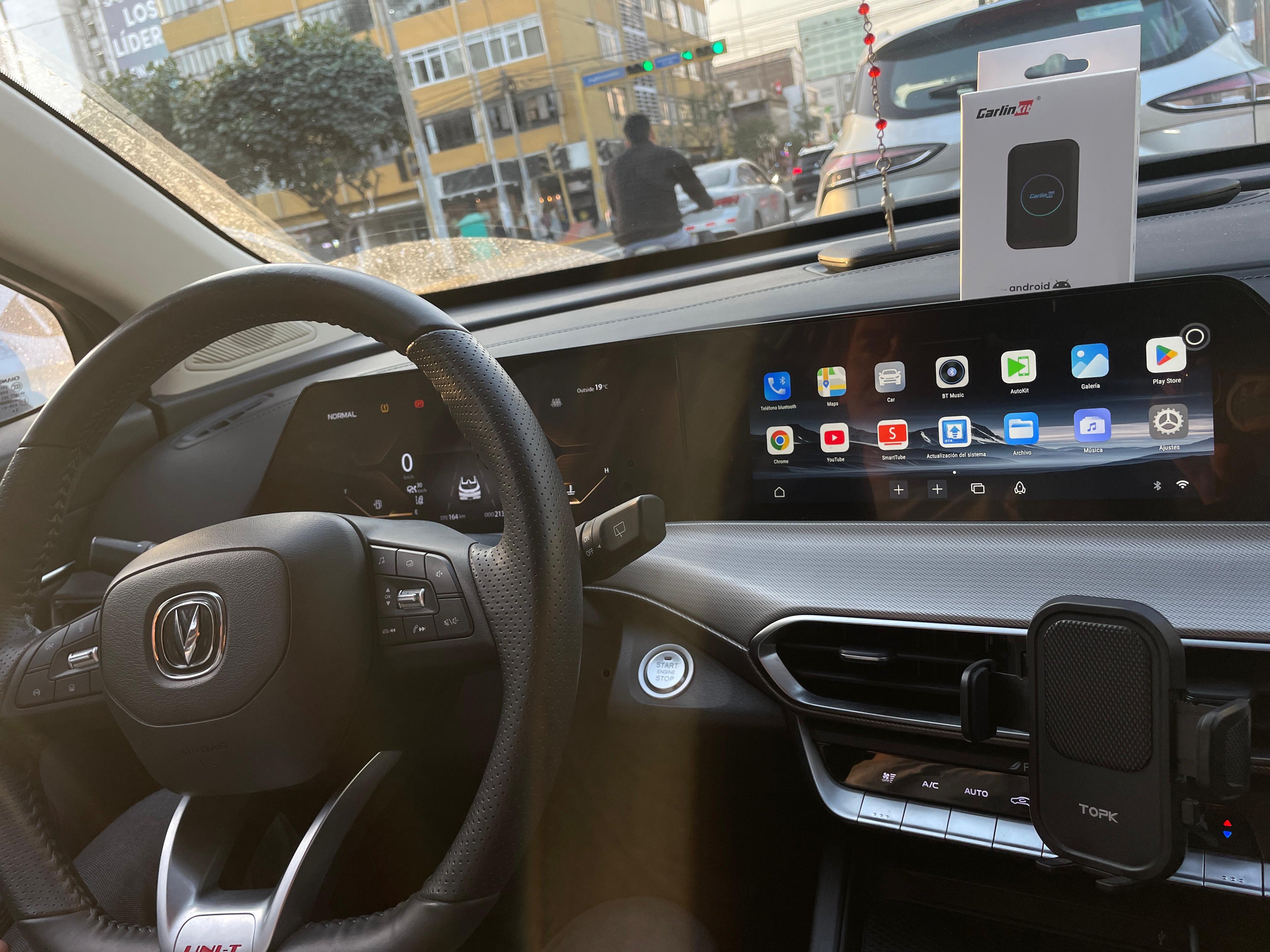 AI BOX CARPLAY CARLINKIT LITE 4+32 GB - VER YOUTUBE NETFLIX